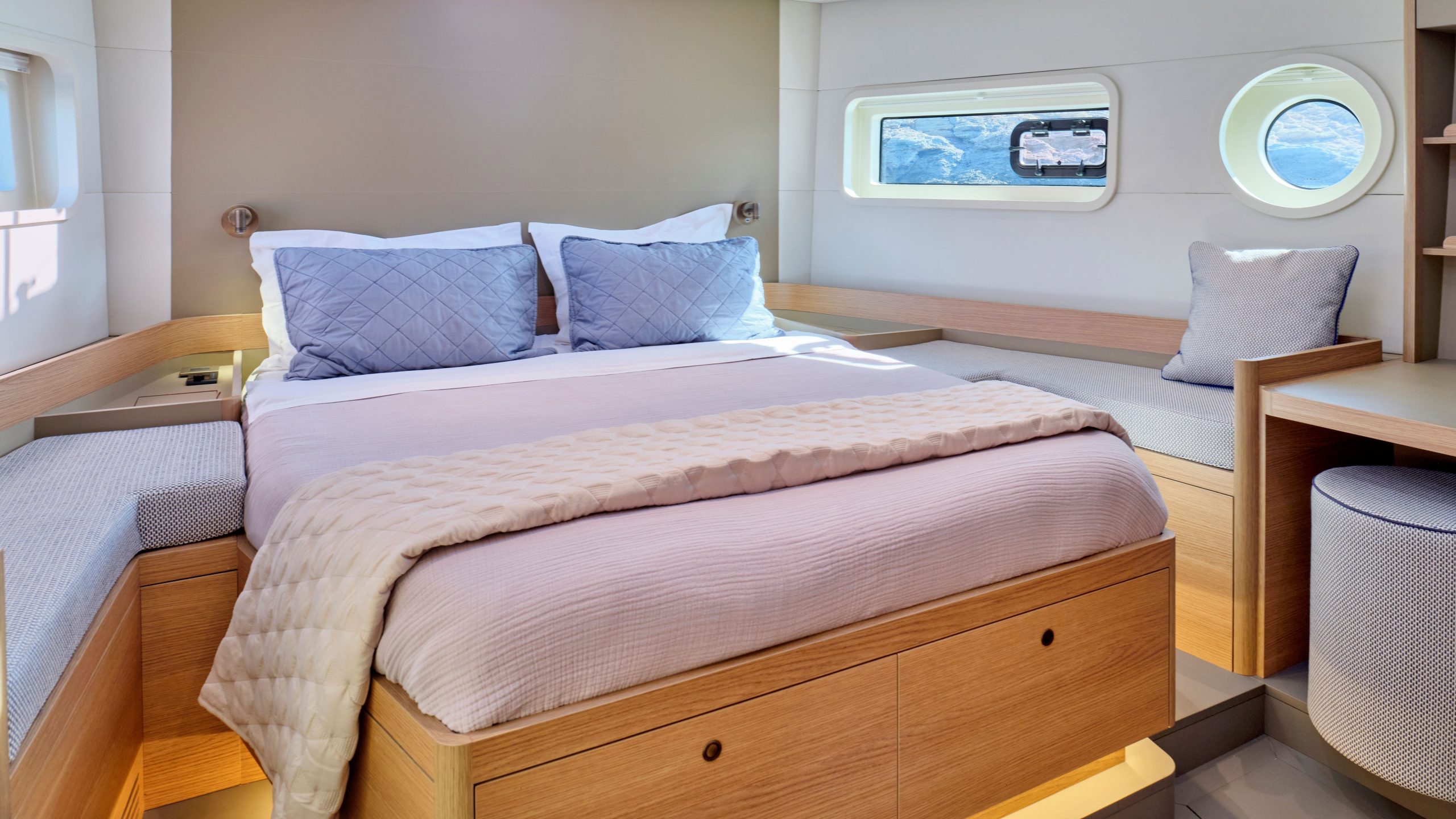 Omikron-OT60-fastsailing-greece-double-cabin
