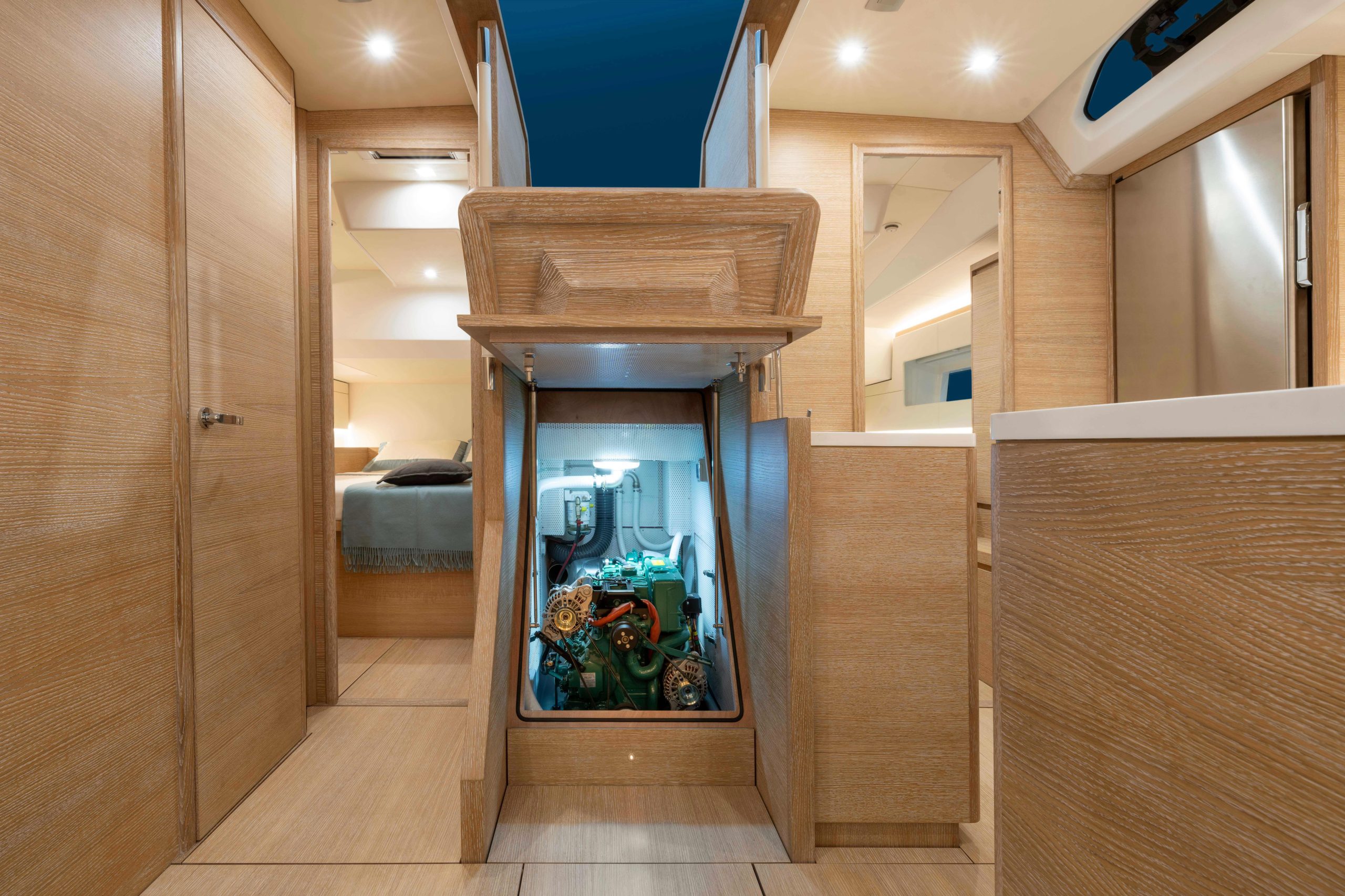 solaris50-charter-fastsailing-greece-engine-room