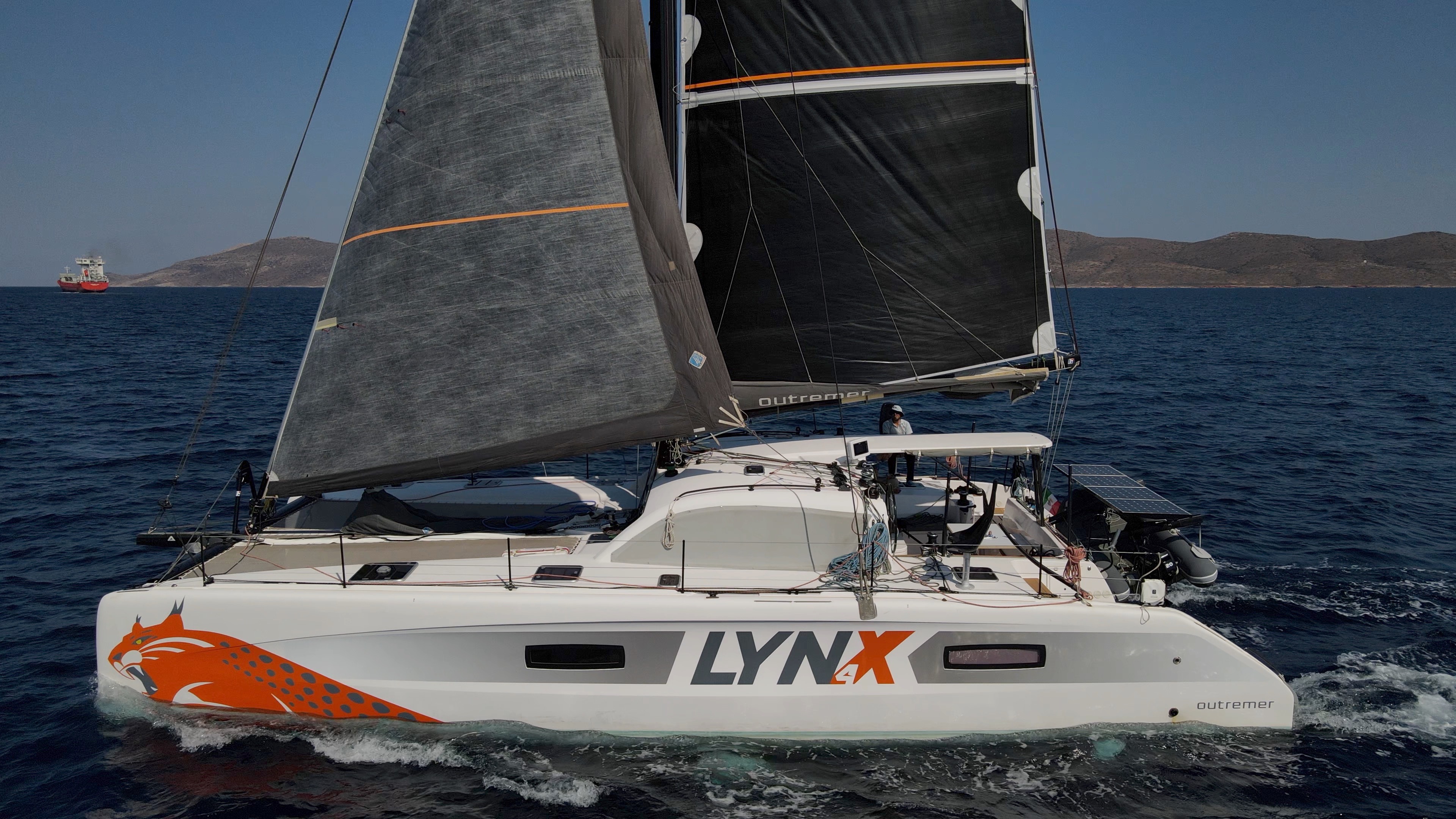 Outremer 4X