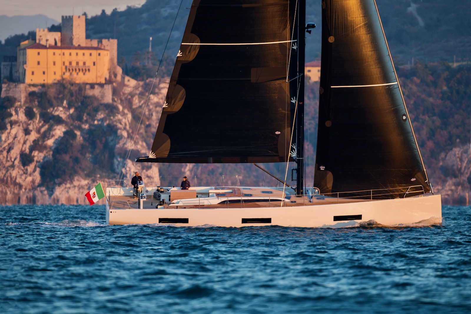 FASTSAILING GREECE SOLARIS60 2