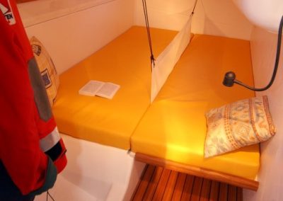 fastsailing-greece-pogo40-cabin