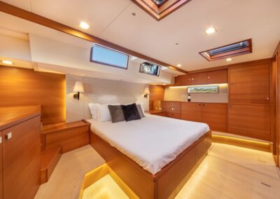 Solaris72-Fastsailing-charter-Greece